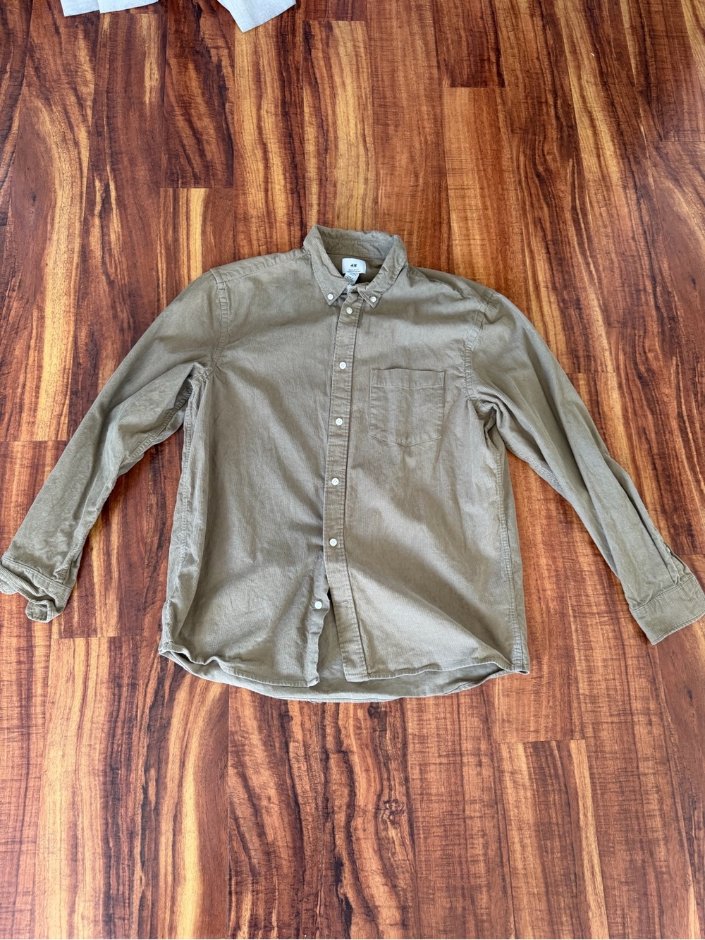 H&M Olive Button-Down Long Sleeve Shirt